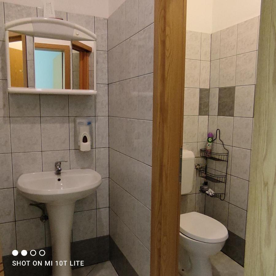 托尔明 Prenocisce 9A酒店 外观 照片